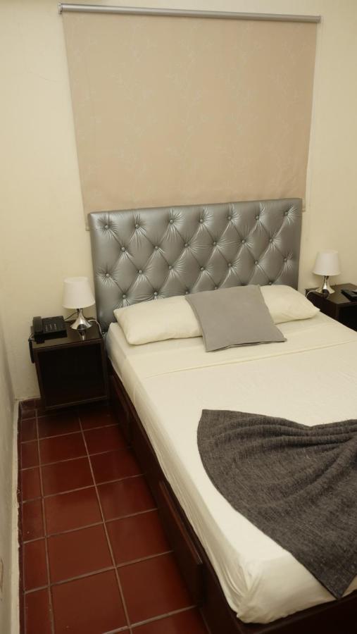 Hotel Alcaldeza - Garden House Maria Guadalupe Santo Domingo Bagian luar foto