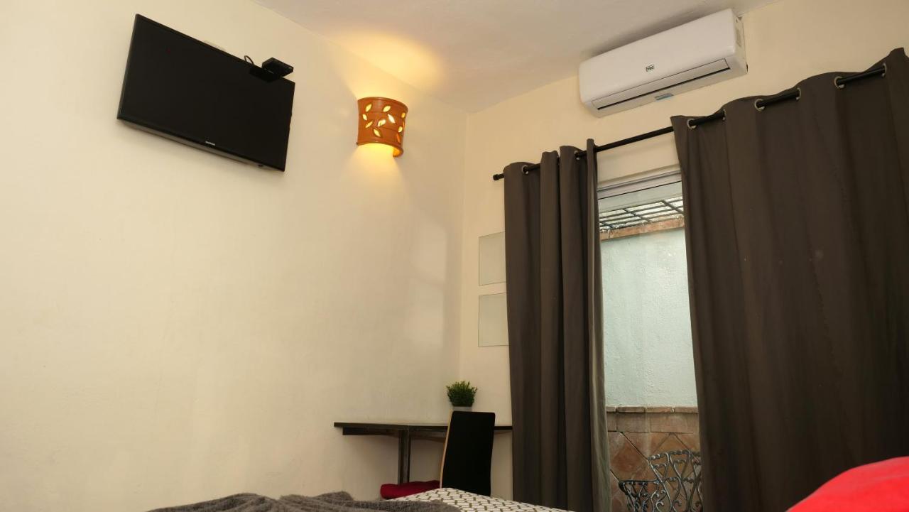 Hotel Alcaldeza - Garden House Maria Guadalupe Santo Domingo Bagian luar foto