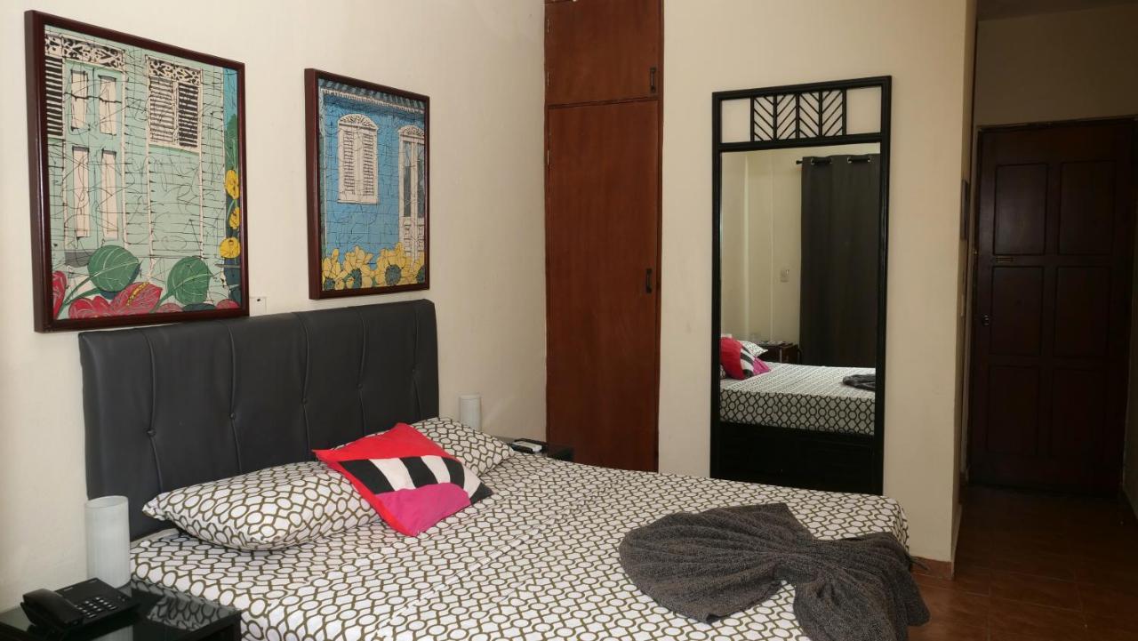 Hotel Alcaldeza - Garden House Maria Guadalupe Santo Domingo Bagian luar foto